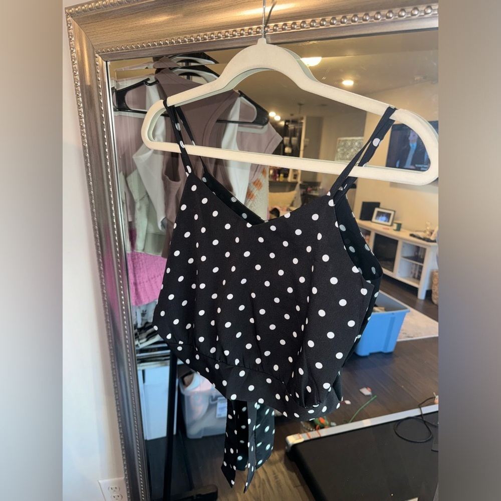 Black & White Top